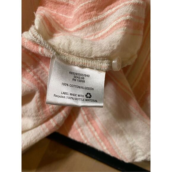 Canyon River Blues Button Up Blouse - Picture 4 of 6